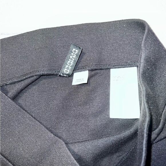 3 FOR $15 🙌🏼 Size 2 Black Divided Pull On Tube Style Basic Mini Skirt - Picture 2 of 2